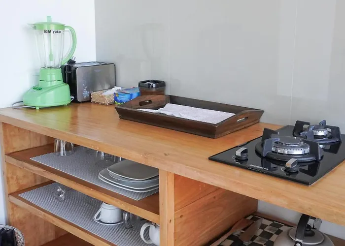 Anda & 4* 艾湄湾