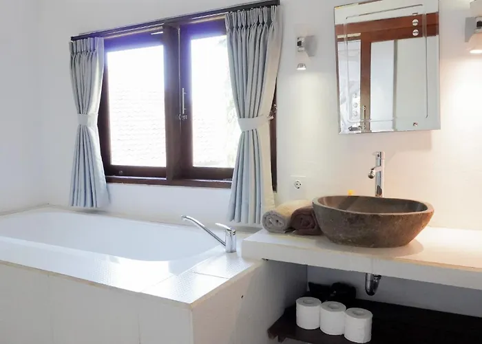 Hotel Anda & 4*
